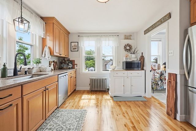 16 Palmer Ave 2, Peabody, MA 01960