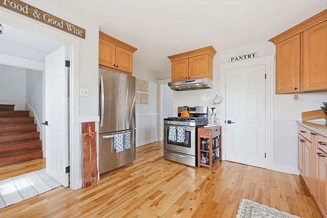 16 Palmer Ave 2, Peabody, MA 01960