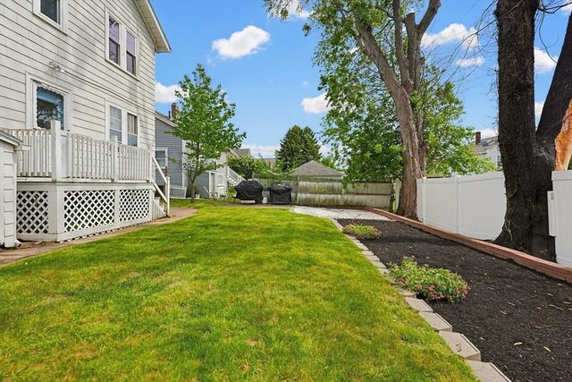 16 Palmer Ave 2, Peabody, MA 01960