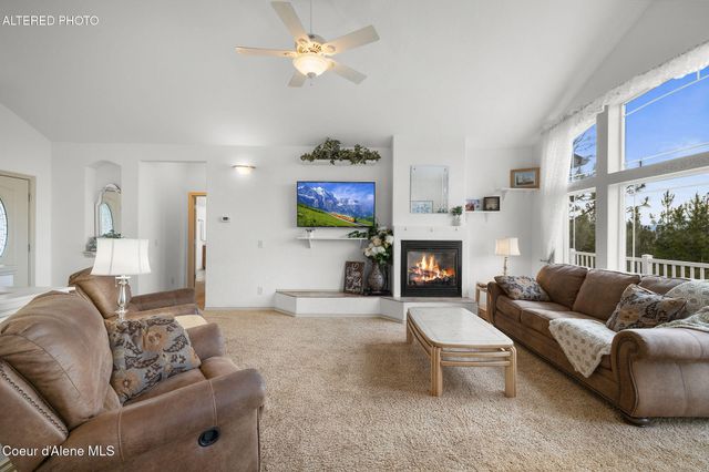14760 W Aloysius Dr, Post Falls, ID 83854