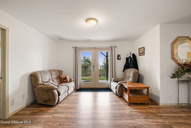 14760 W Aloysius Dr, Post Falls, ID 83854
