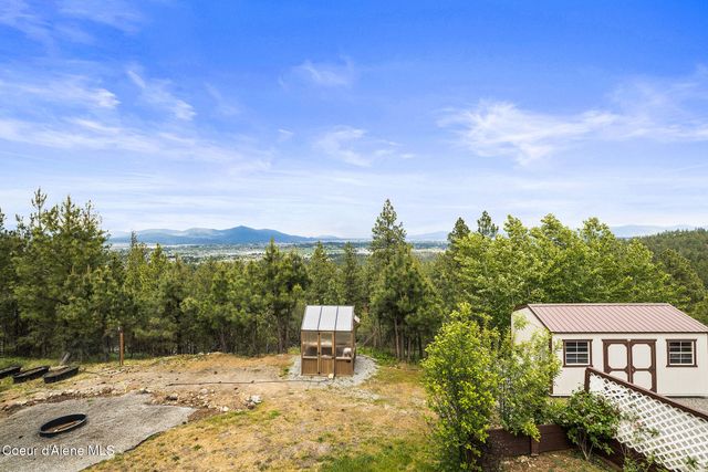 14760 W Aloysius Dr, Post Falls, ID 83854