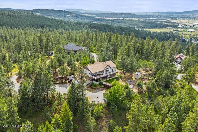 14760 W Aloysius Dr, Post Falls, ID 83854