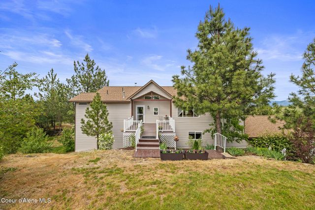 14760 W Aloysius Dr, Post Falls, ID 83854