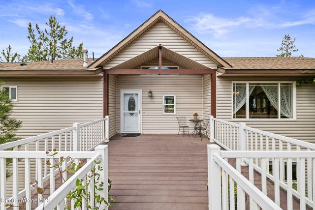 14760 W Aloysius Dr, Post Falls, ID 83854