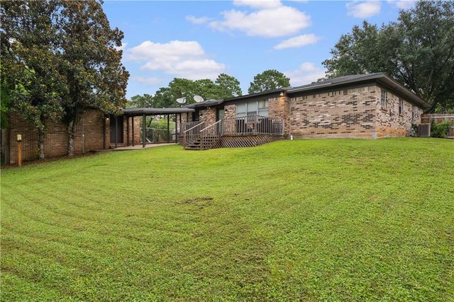 2016 Marian Drive, Mobile, AL 36695
