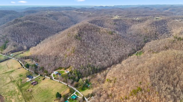 1450 Lower Cane Creek Road, Stanton, KY 40380