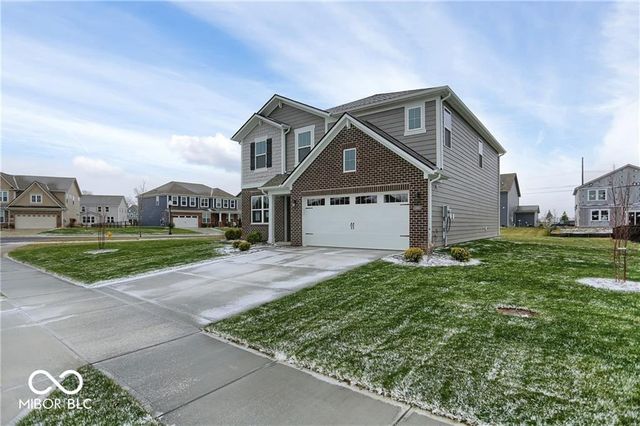 16161 Lavina Ln, Fishers, IN 46040