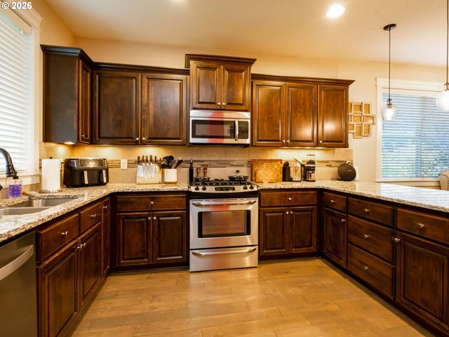 2626 Ne HAWTHORNE Cir, Vancouver, WA 98663
