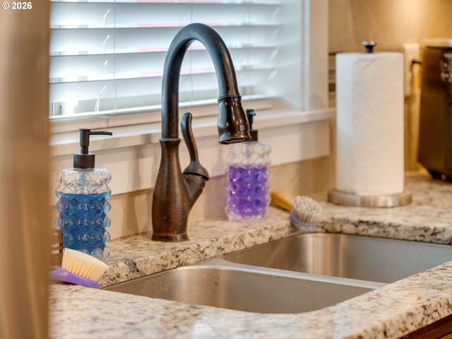 2626 Ne HAWTHORNE Cir, Vancouver, WA 98663