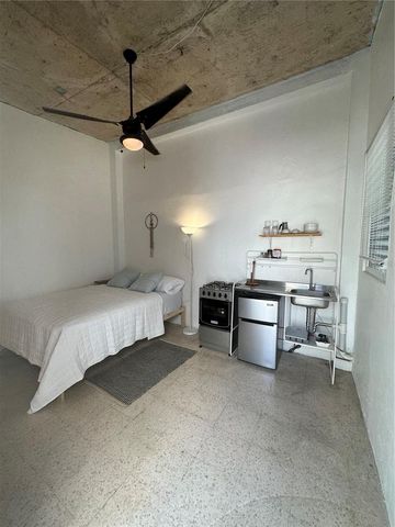 205 LAS FLORES STREET, San Juan, PR 00912