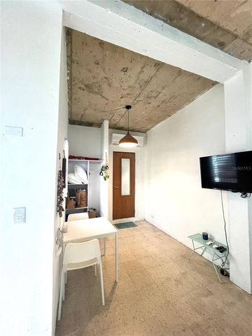 205 LAS FLORES STREET, San Juan, PR 00912