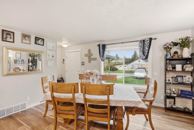7412 & 7414 E EUCLID Ave, Spokane, WA 99212