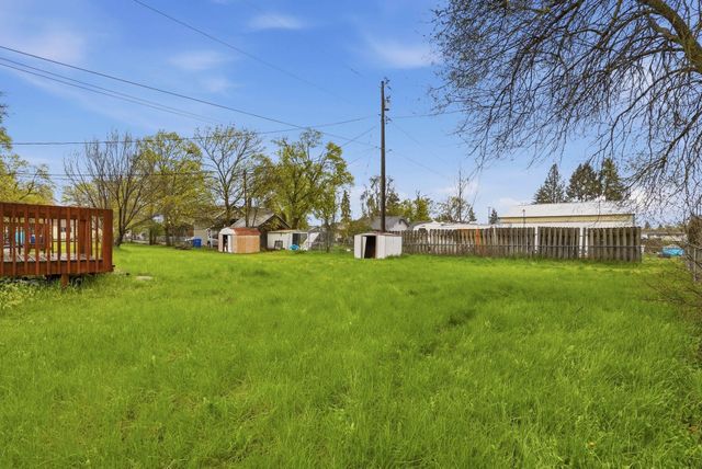 7412 & 7414 E EUCLID Ave, Spokane, WA 99212