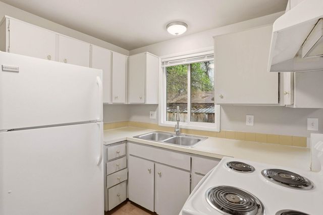 7412 & 7414 E EUCLID Ave, Spokane, WA 99212
