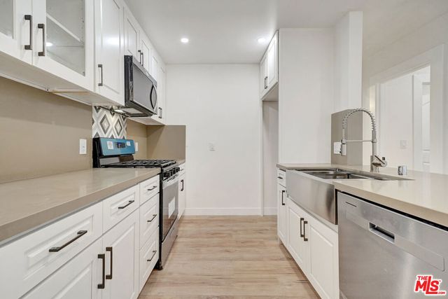 9005 Cynthia Street 412, West Hollywood, CA 90069