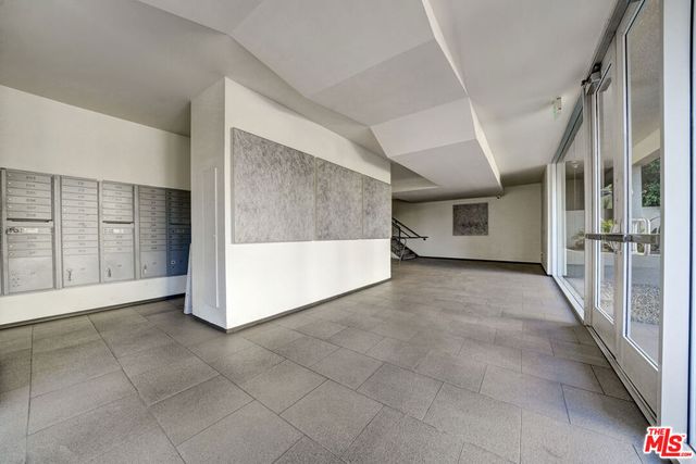 9005 Cynthia Street 412, West Hollywood, CA 90069