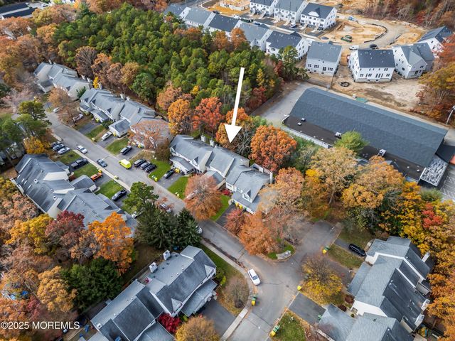 565 Woodbine Lane, Lakewood, NJ 08701