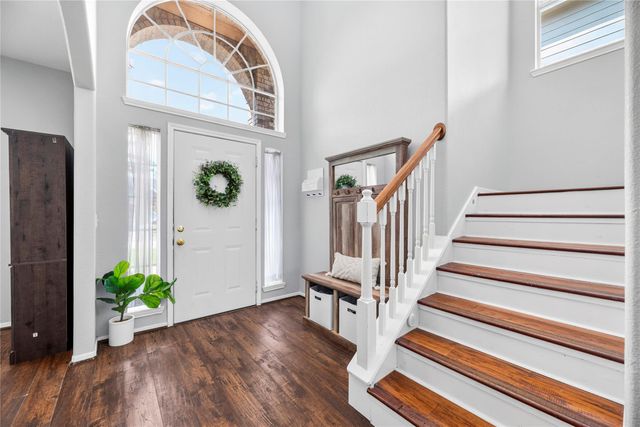 9518 Hanging Moss Trail, Houston, TX 77064