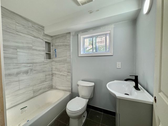 201 Belmont St B, Everett, MA 02149