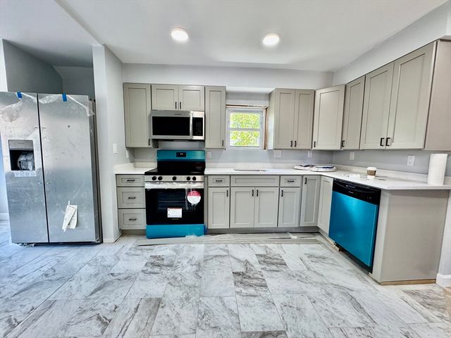 201 Belmont St B, Everett, MA 02149