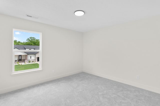 2033 E Will Street, Republic, MO 65738