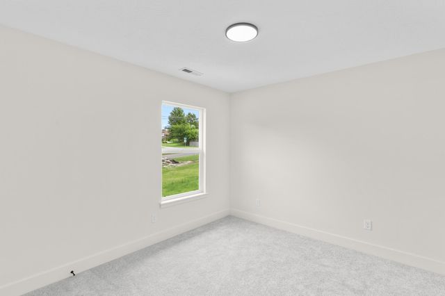 2033 E Will Street, Republic, MO 65738