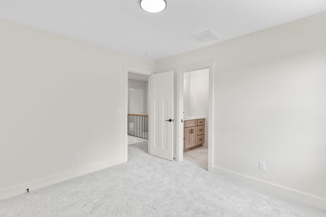 2033 E Will Street, Republic, MO 65738