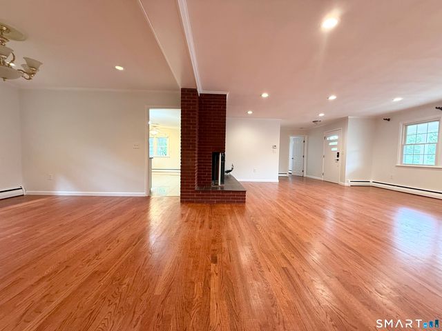 21 Byron Place, New Haven, CT 06515