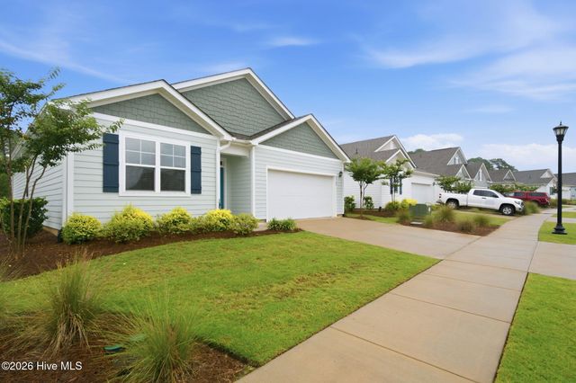 3113 Lochgreen Circle, Leland, NC 28451