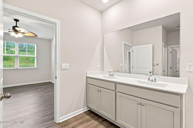 3113 Lochgreen Circle, Leland, NC 28451