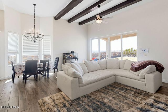 7343 MULE TEAM Drive, El Paso, TX 79911