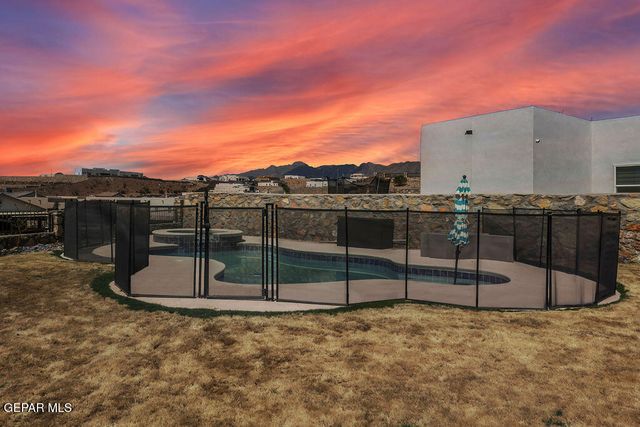 7343 MULE TEAM Drive, El Paso, TX 79911