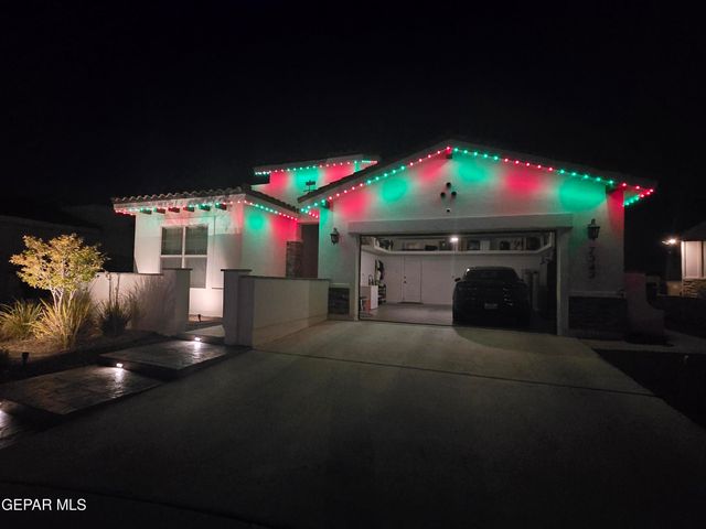 7343 MULE TEAM Drive, El Paso, TX 79911