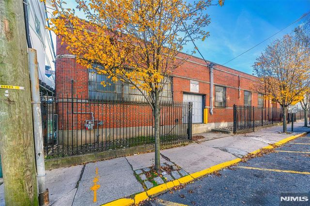 109-111 45th Street, Union City, NJ 07087