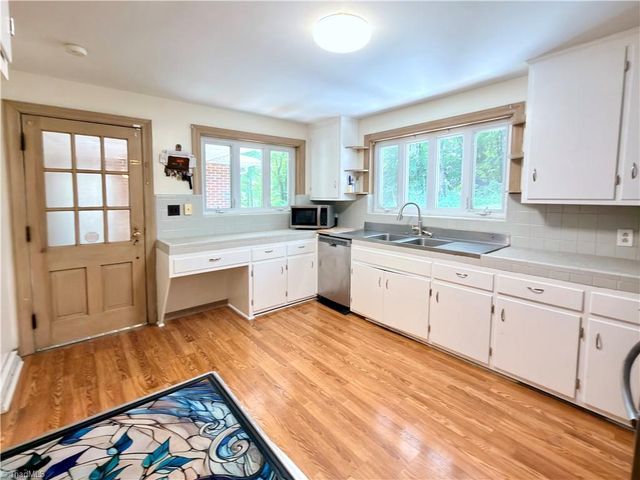 2297 Austin Traphill Road, Elkin, NC 28621