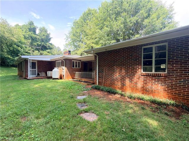 2297 Austin Traphill Road, Elkin, NC 28621