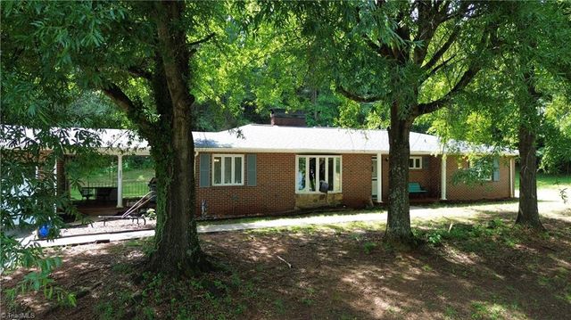2297 Austin Traphill Road, Elkin, NC 28621