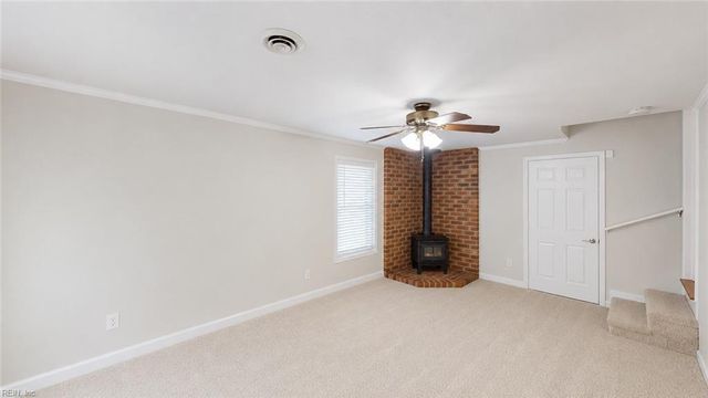 3332 Andrews DR, Chesapeake, VA 23323