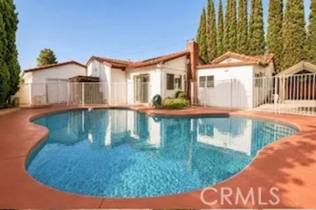 6442 Sunside, Westminster, CA 92683