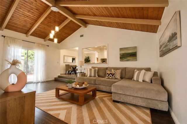 6442 Sunside, Westminster, CA 92683
