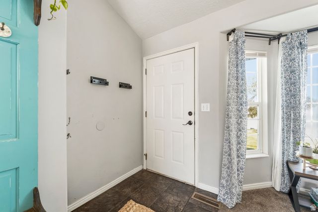 964 N 575 W, Clinton, UT 84015