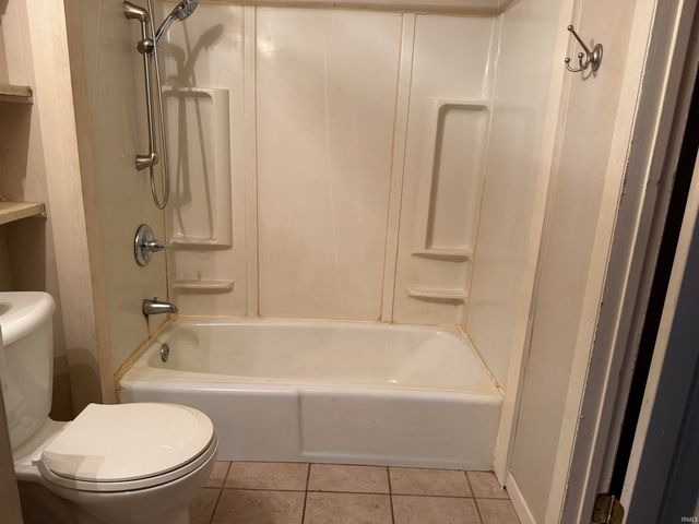 1521 E Lincolnway Way, Mishawaka, IN 46544