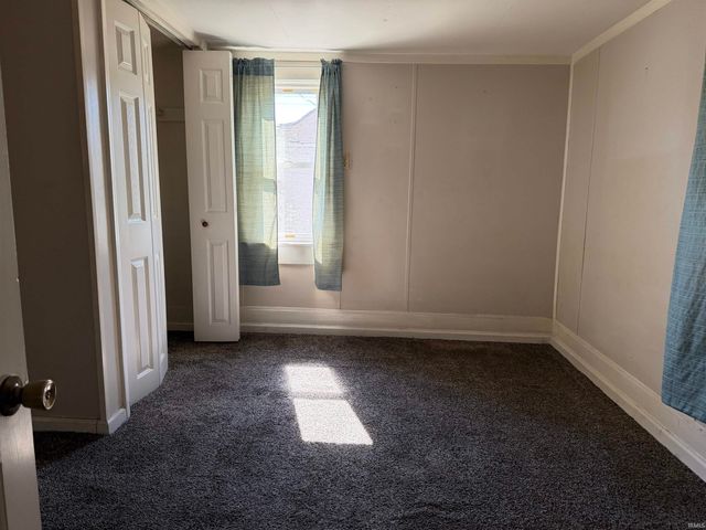 1521 E Lincolnway Way, Mishawaka, IN 46544