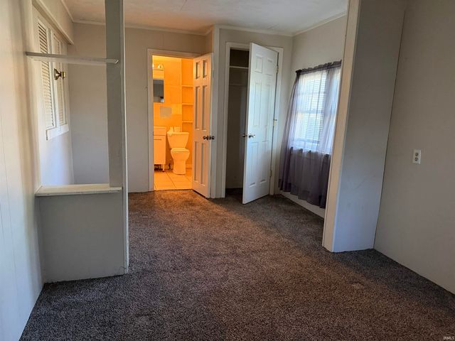 1521 E Lincolnway Way, Mishawaka, IN 46544