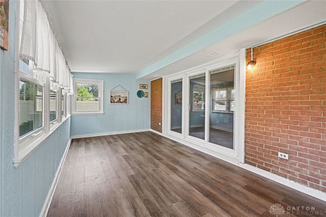383 Zimmer Drive, Fairborn, OH 45324