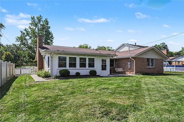 383 Zimmer Drive, Fairborn, OH 45324