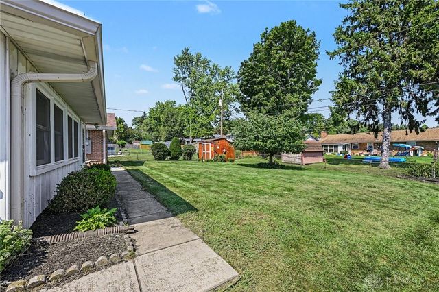 383 Zimmer Drive, Fairborn, OH 45324