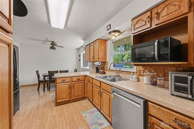 383 Zimmer Drive, Fairborn, OH 45324