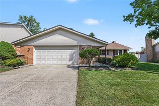 383 Zimmer Drive, Fairborn, OH 45324